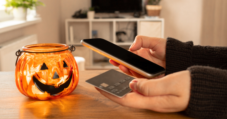 Spooky Season Sales Tips: Elevate Your E-Commerce Game This Halloween